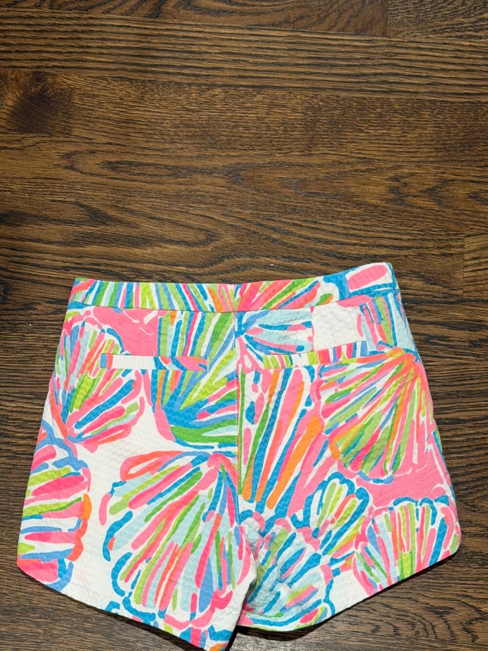 Lilly Pulitzer Seashell Print Callahan Shorts Size 00